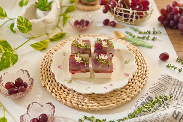 Layer Grapes Pudding-Jelly