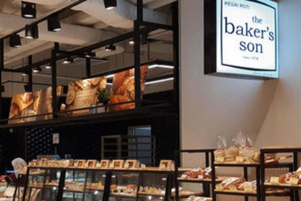 How Small Cafes & Caterers Can Cut Beverage Costs with Wholesale Deals